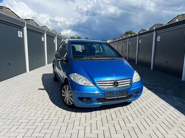 Mercedes-Benz A 200 5-türig Automatik | TÜV, Service & Reifen Neu