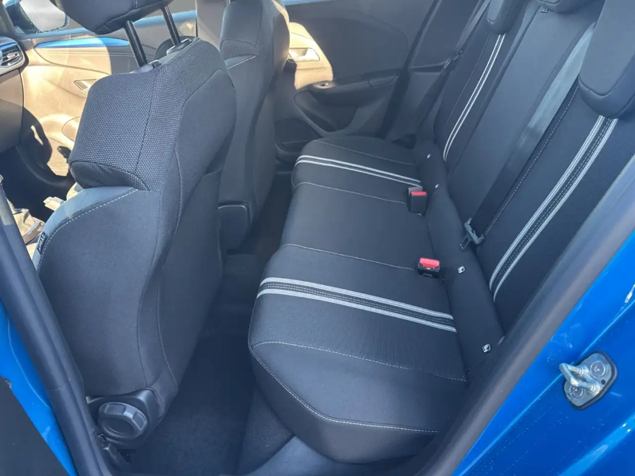 Opel Corsa F YES 1.2 Turbo 100PS LED Klima Allwetter DAB 10