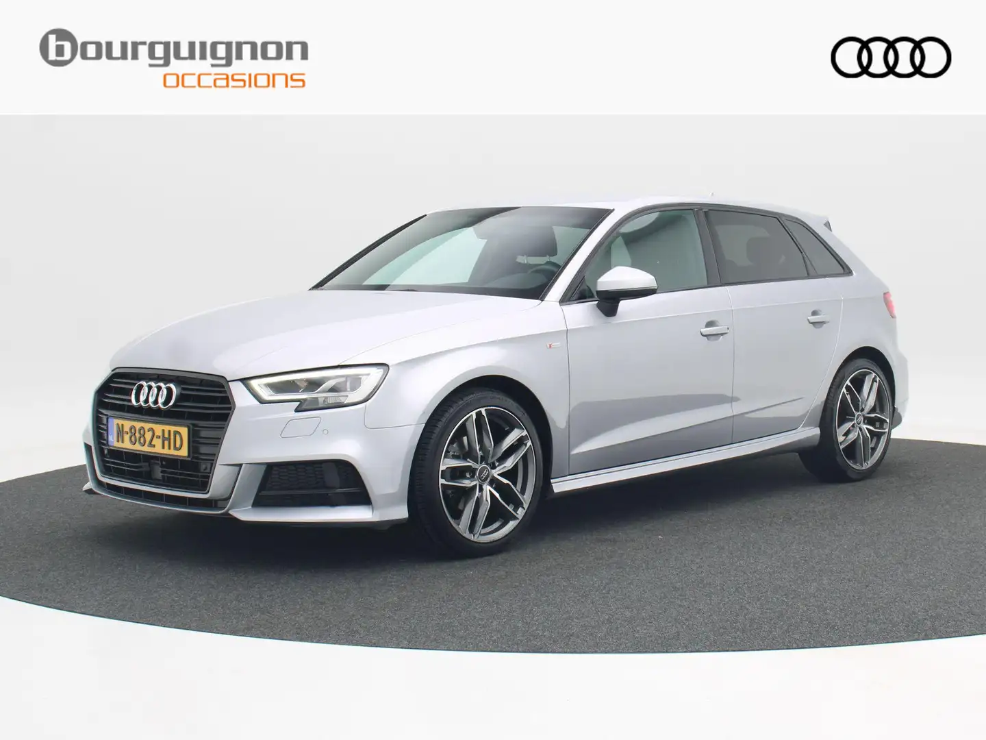 Audi A3 Sportback 1.0 TFSi 115 Pk Automaat S-Line | Naviga Grijs - 1