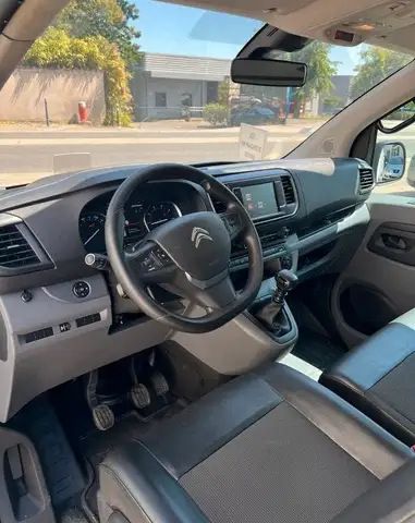 Citroen Jumpy view 5