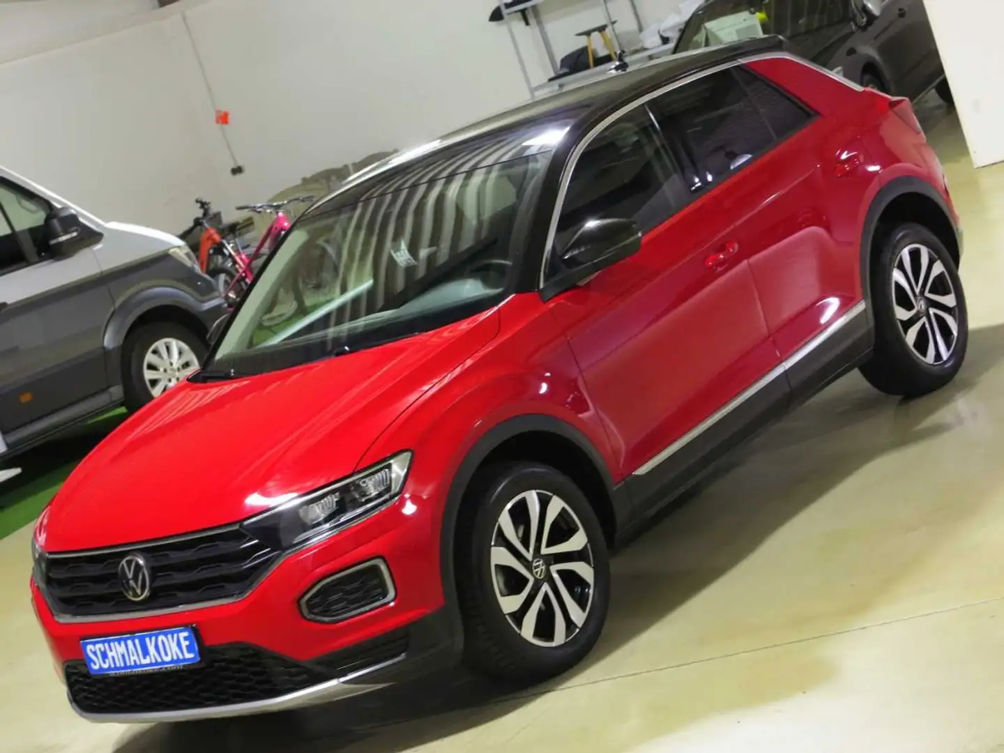 Volkswagen T-Roc 1.0 TSI OPF ACTIVE AHK Navi DAB LM17 Rouge - 2