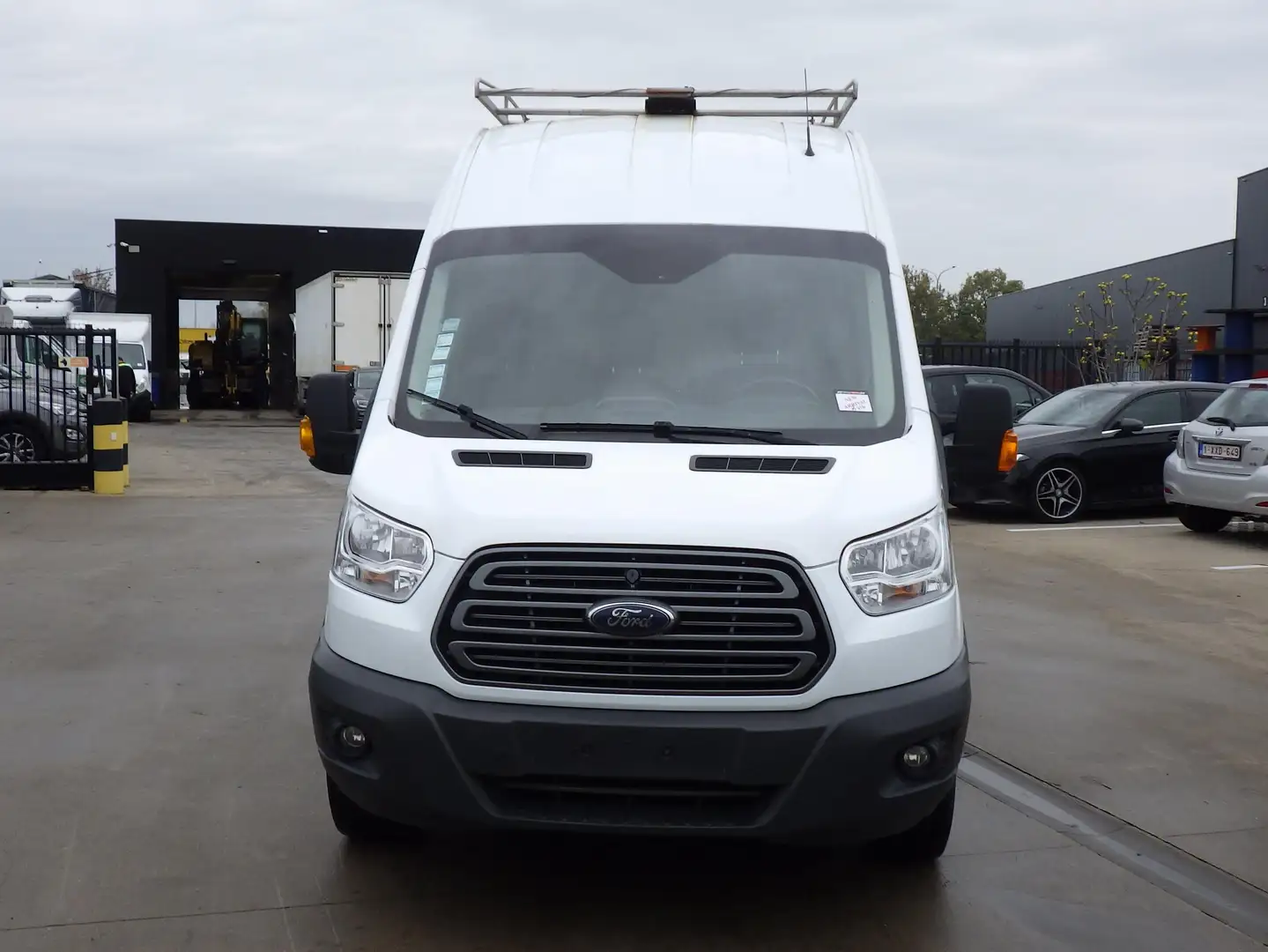 Ford Transit (Stock ID 05616) Blanco - 2