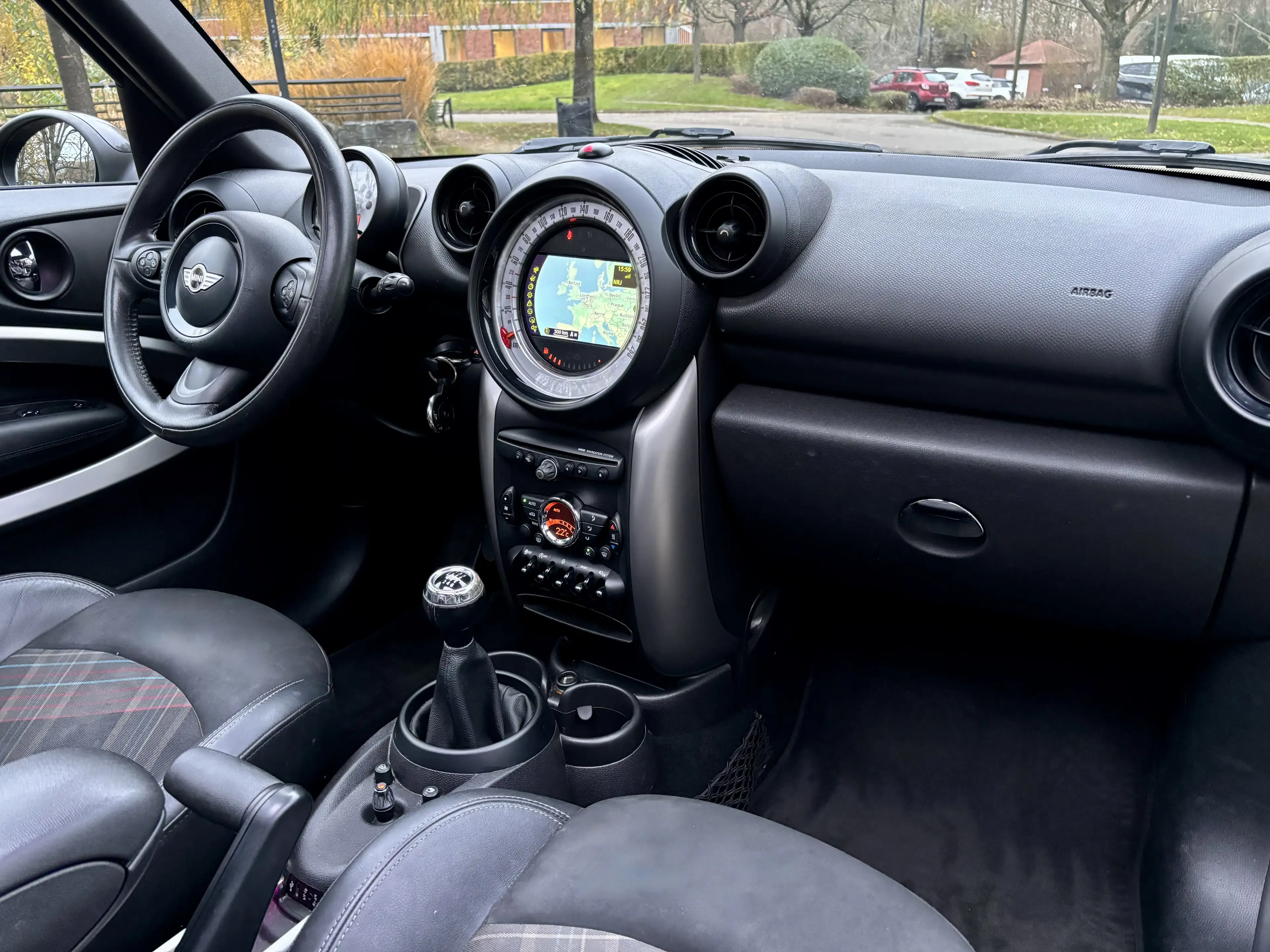 MINI Cooper D Paceman 1.6 D Cooper * Pano - Navi - Xenon * — photo 14
