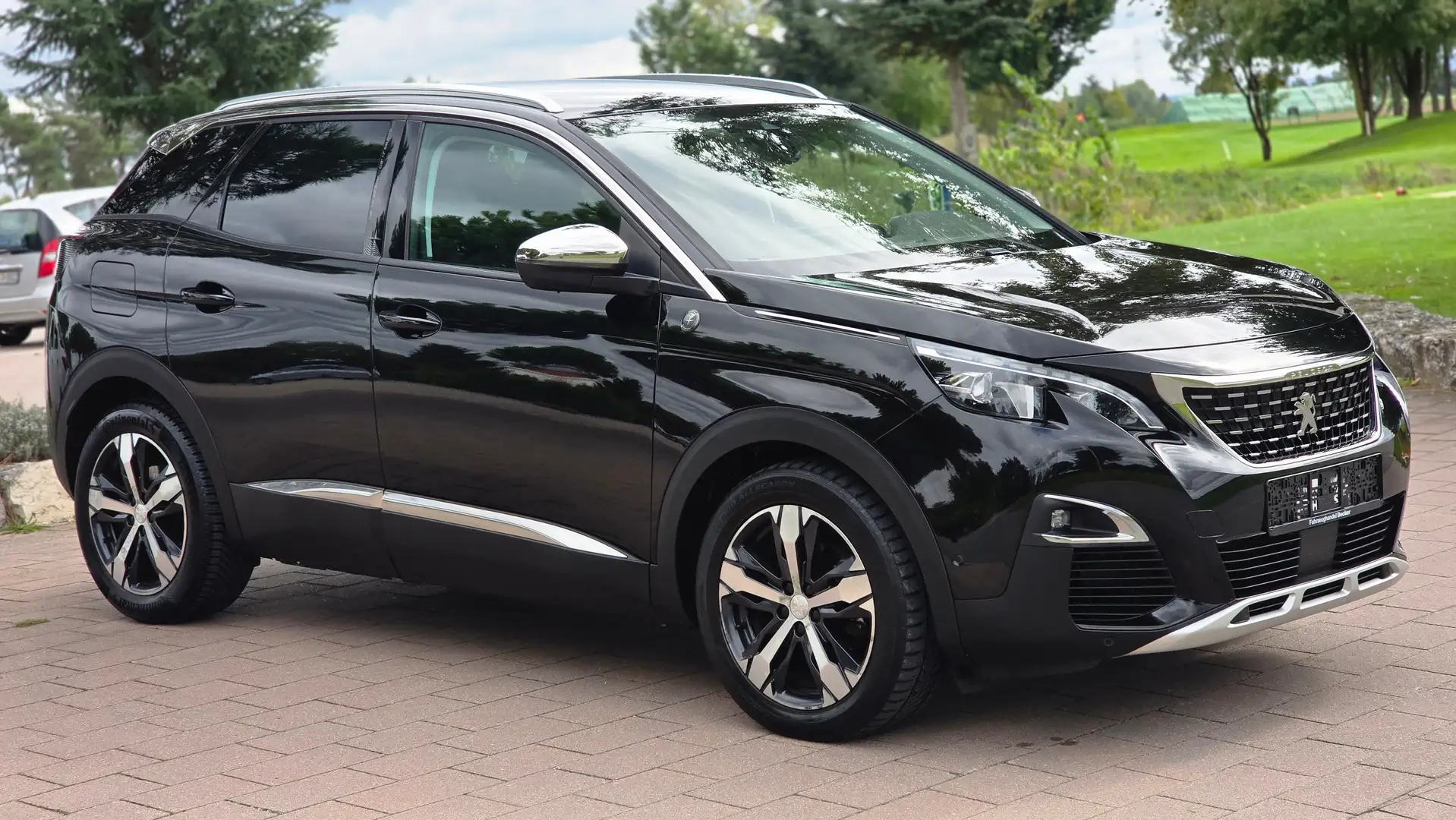 Peugeot 3008 Crossway 1,5l dci LED ALCAN KAM SHZ KEYLESS 2-HAND Negro - 1