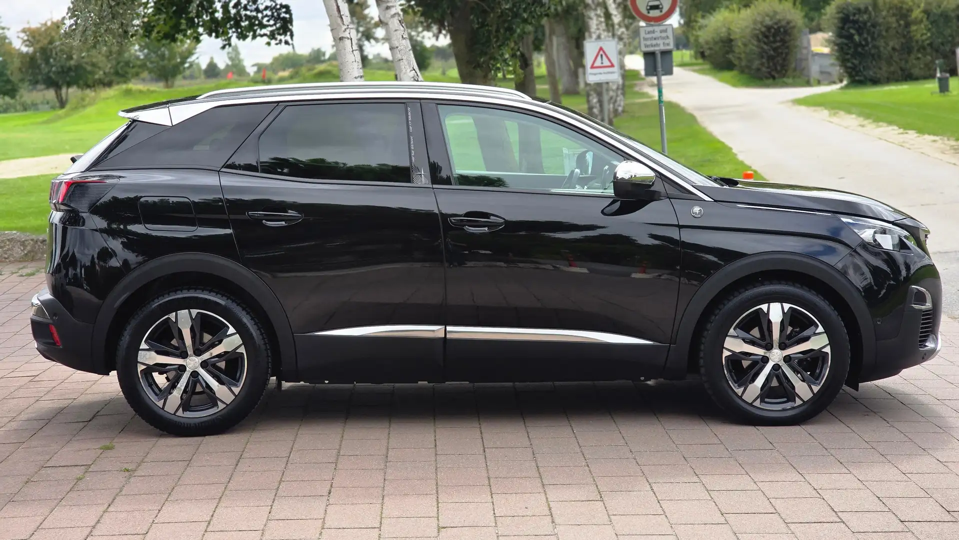 Peugeot 3008 Crossway 1,5l dci LED ALCAN KAM SHZ KEYLESS 2-HAND Negro - 2