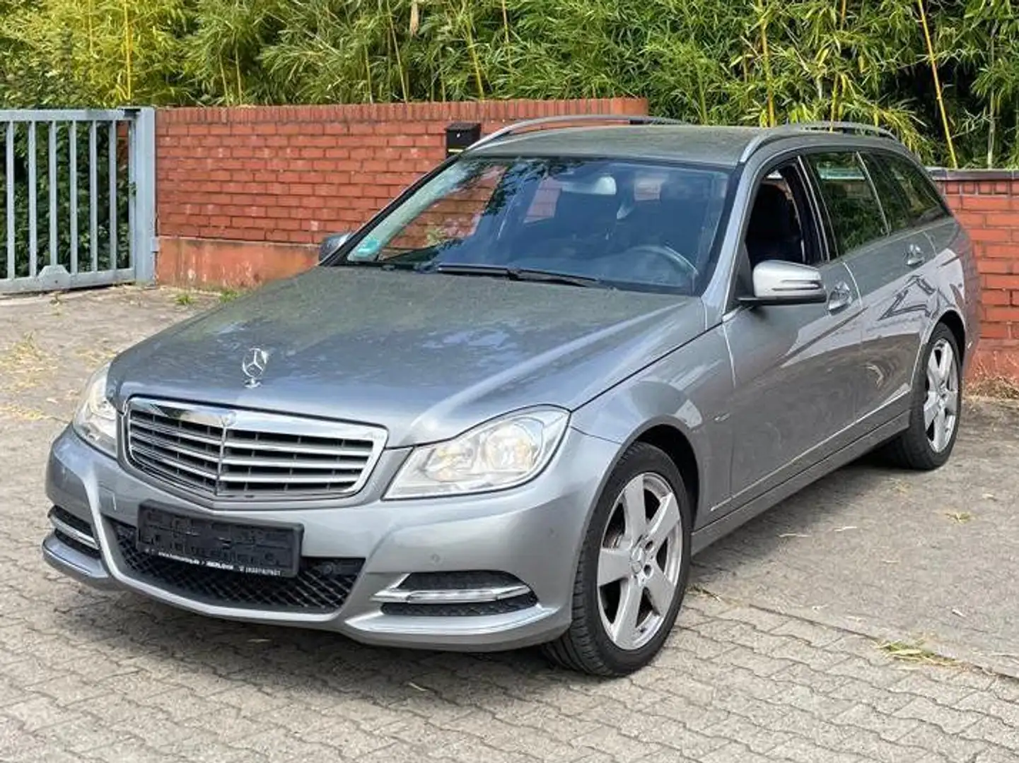 Mercedes-Benz C 180 C 180 T  // Scheckheft nur bei Mercedes Benz // Gris - 1