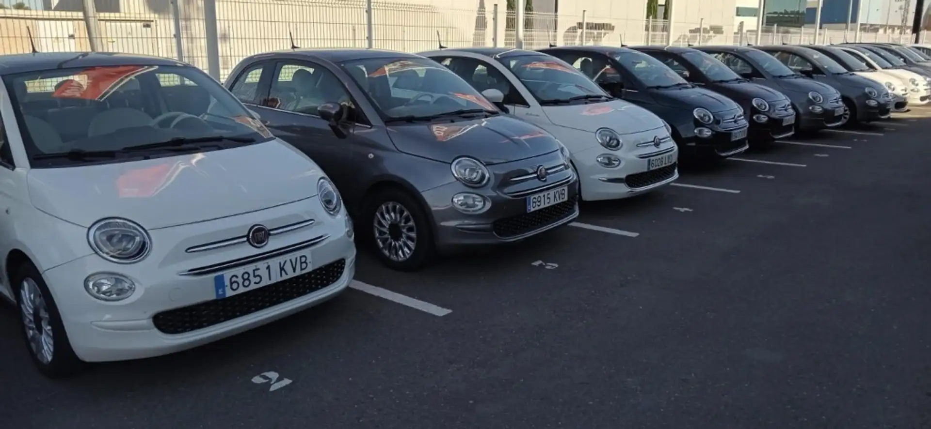 Fiat 500 1.2 Lounge Blau - 1