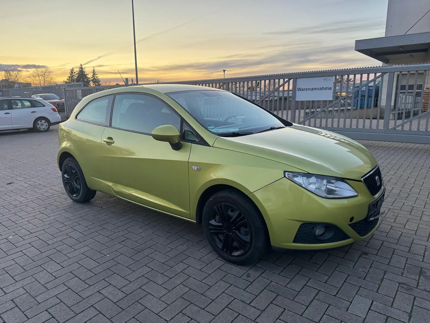 SEAT Ibiza Stylance / Style TÜV NEU Vert - 1
