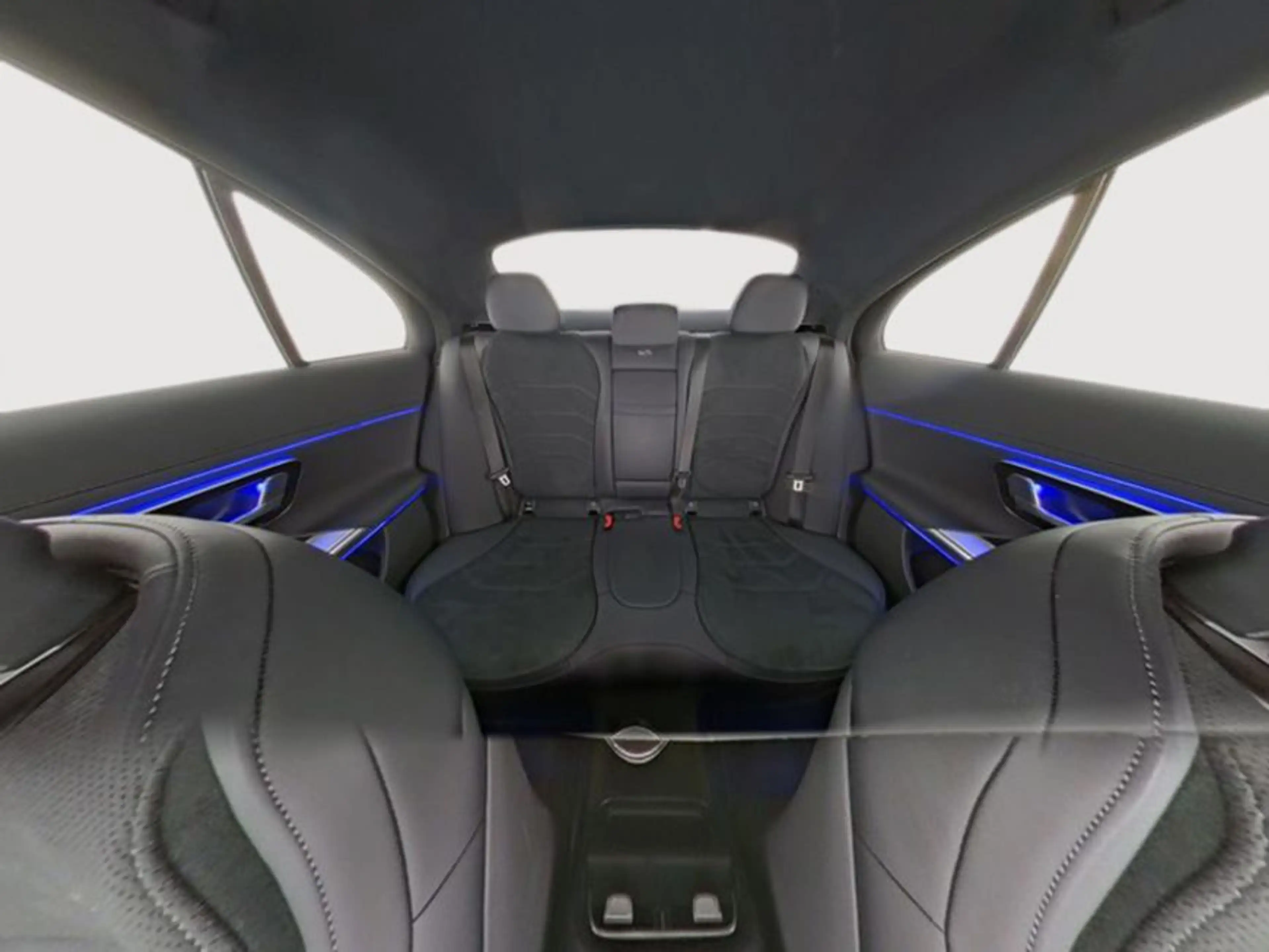 Mercedes-Benz E 220 E-Klasse — photo 5