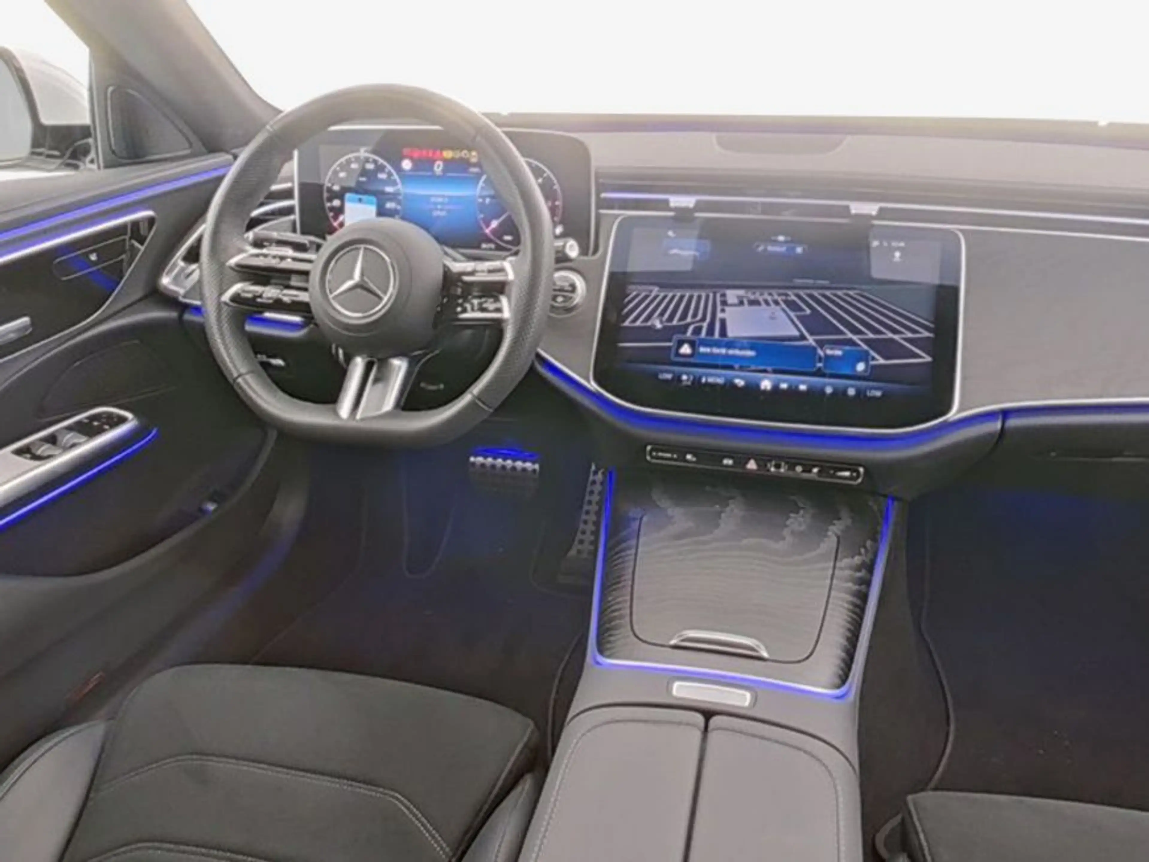 Mercedes-Benz E 220 E-Klasse — photo 8