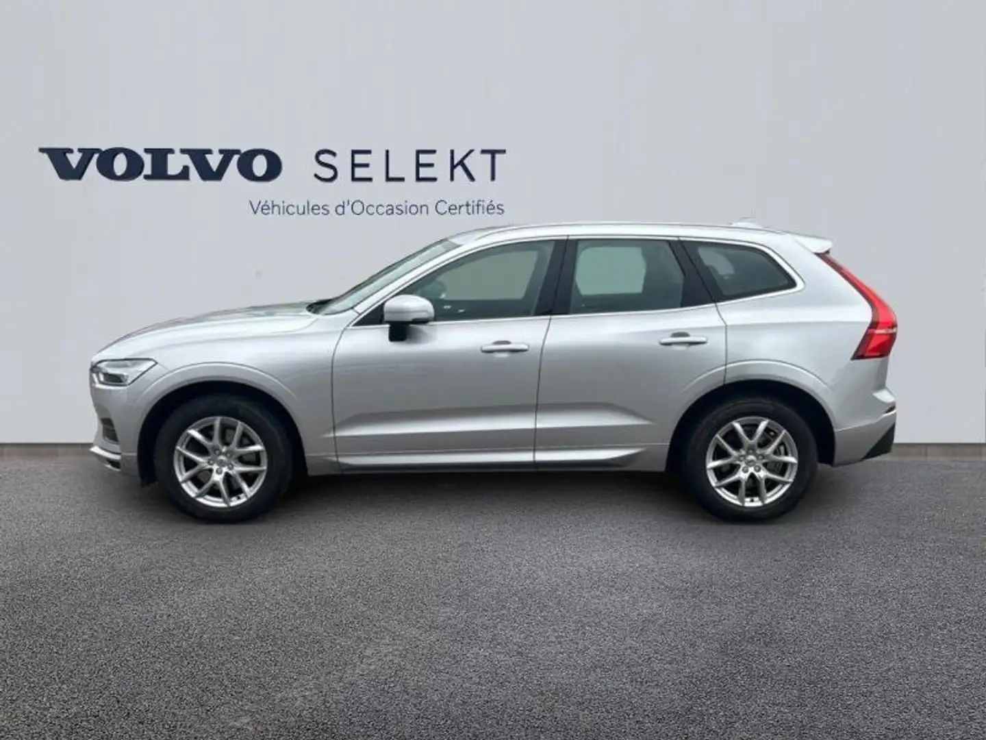 Volvo XC60 D4 AdBlue 190ch Business Executive Geartronic Argento - 2