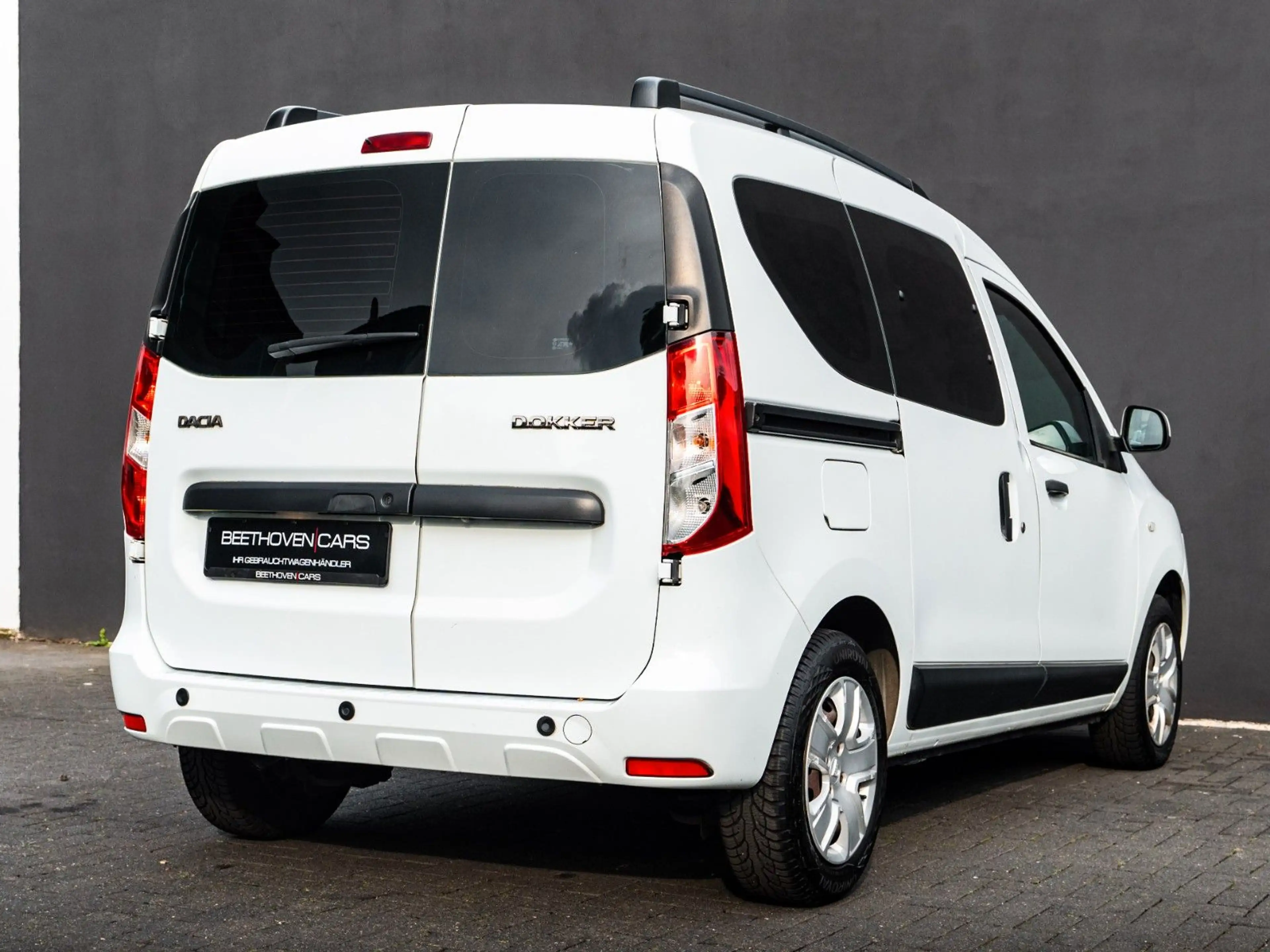 Dacia Dokker Comfort 1,5 DCI 90 PS EURO6 — photo 10
