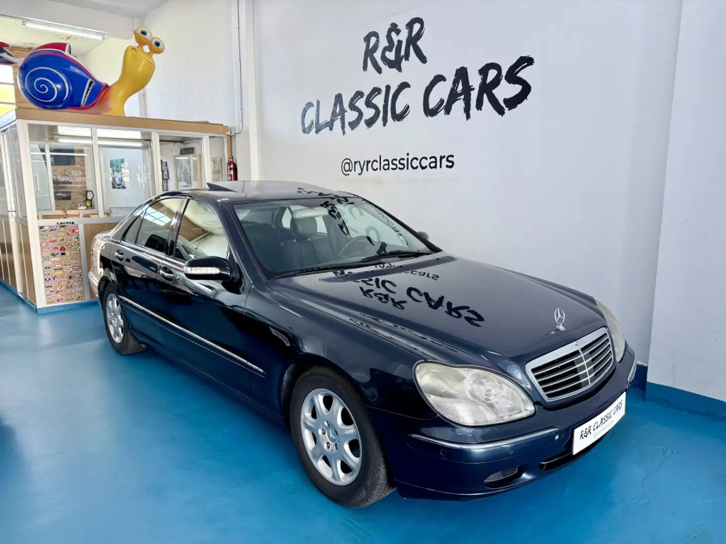 Mercedes-Benz S 320 Azul - 1