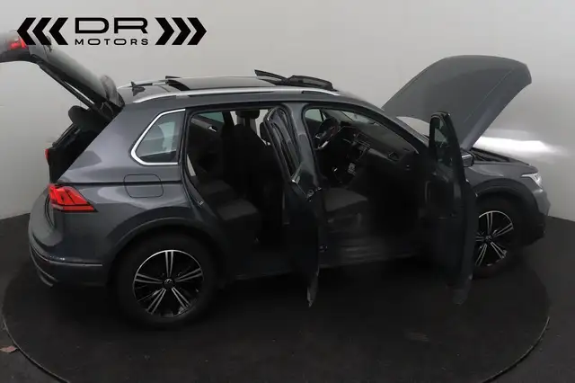 Volkswagen Tiguan view 9