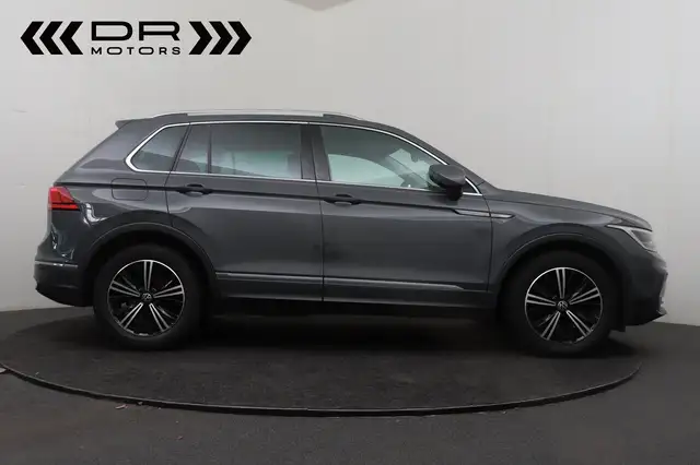 Volkswagen Tiguan view 7
