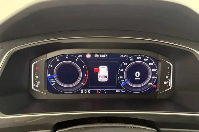 Volkswagen Tiguan view 26