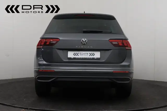 Volkswagen Tiguan view 10