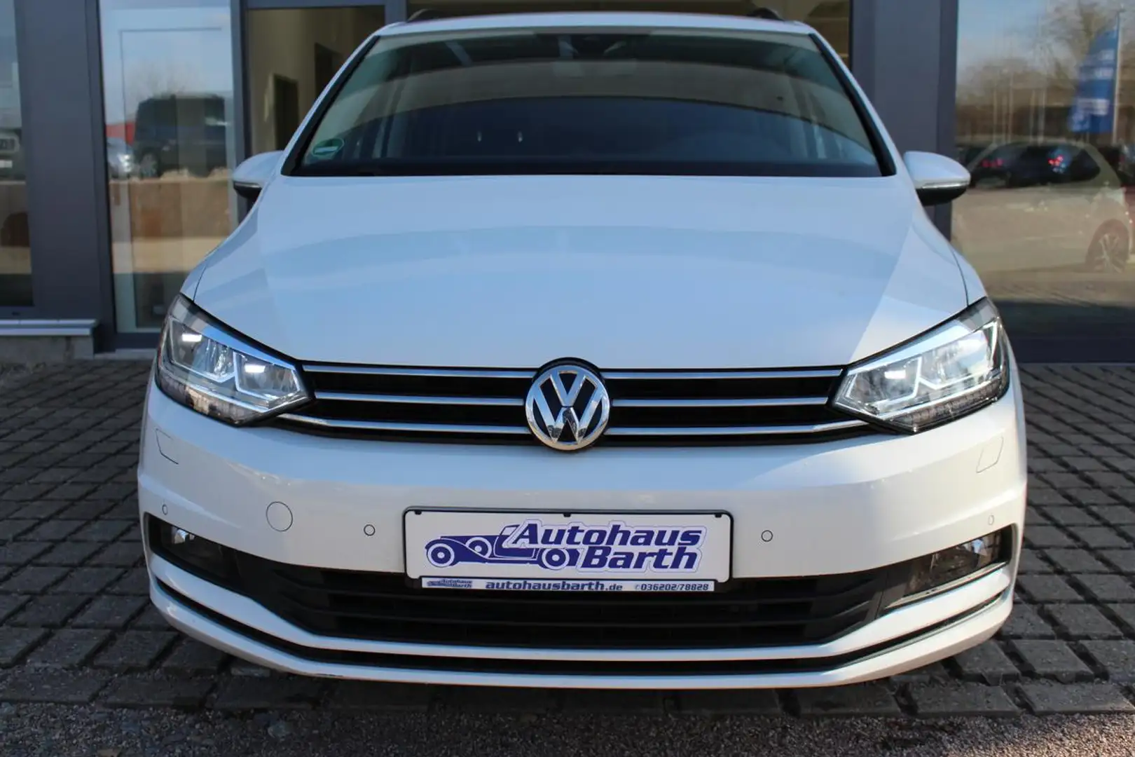 Volkswagen Touran * LED Scheinwerfer * Navi * SHZ * Klimaautomatik * - 2