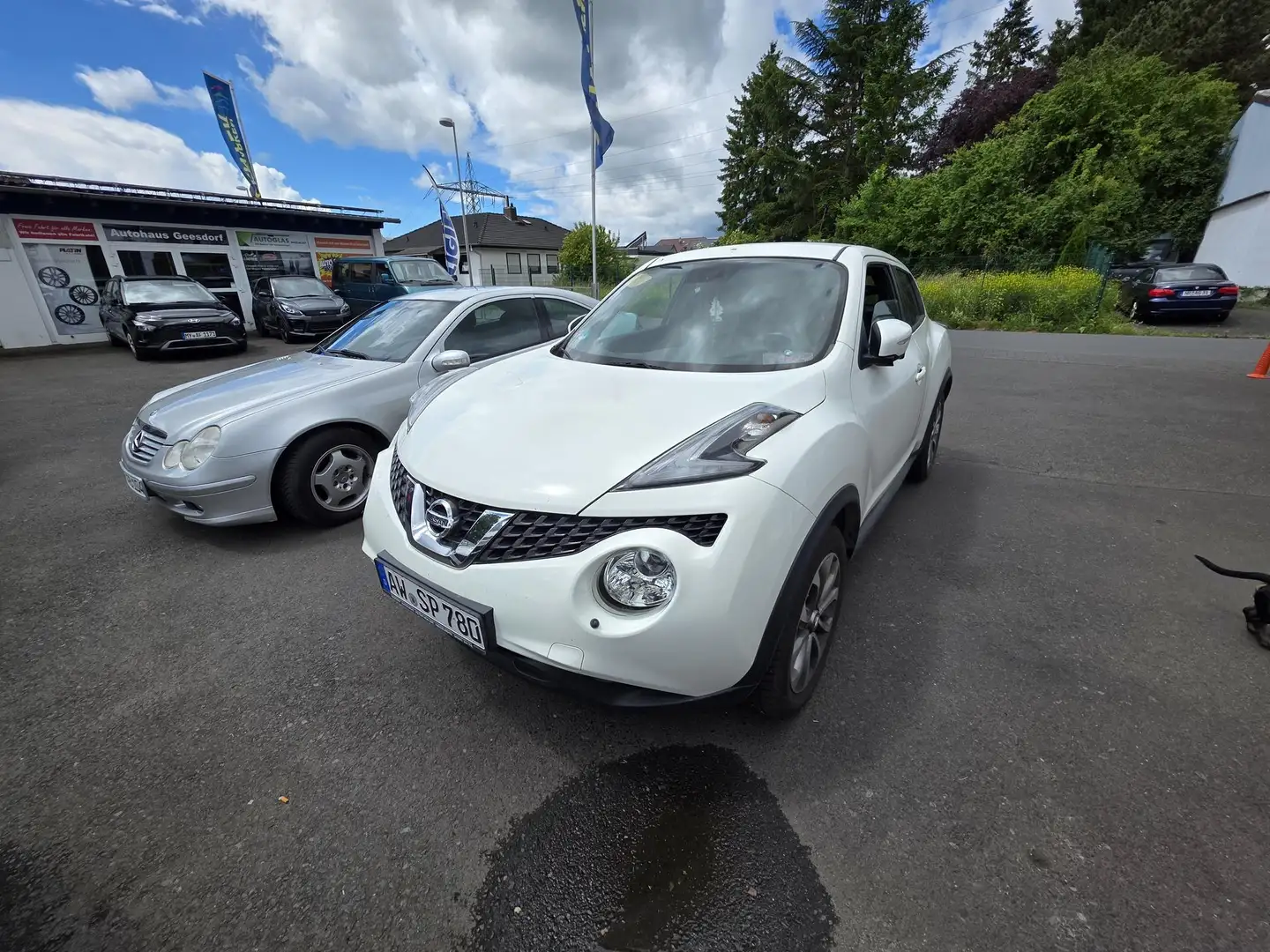 Nissan Juke 1.2 DIG-T Tekna 85 kW (116 PS), Schalt. 6-Gang,... Weiß - 1