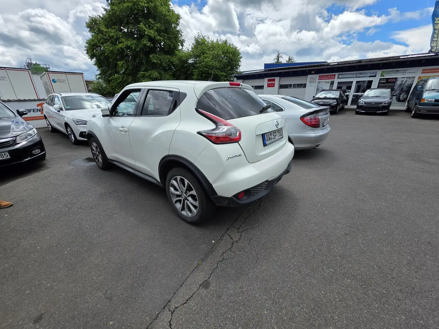 Nissan Juke 1.2 DIG-T Tekna 85 kW (116 PS), Schalt. 6-Gang,... Weiß - 2