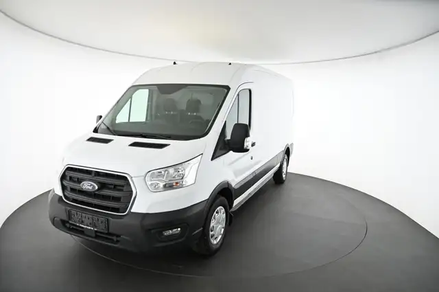 Ford Transit view 11