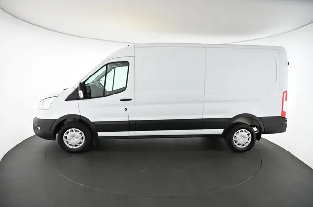 Ford Transit view 5