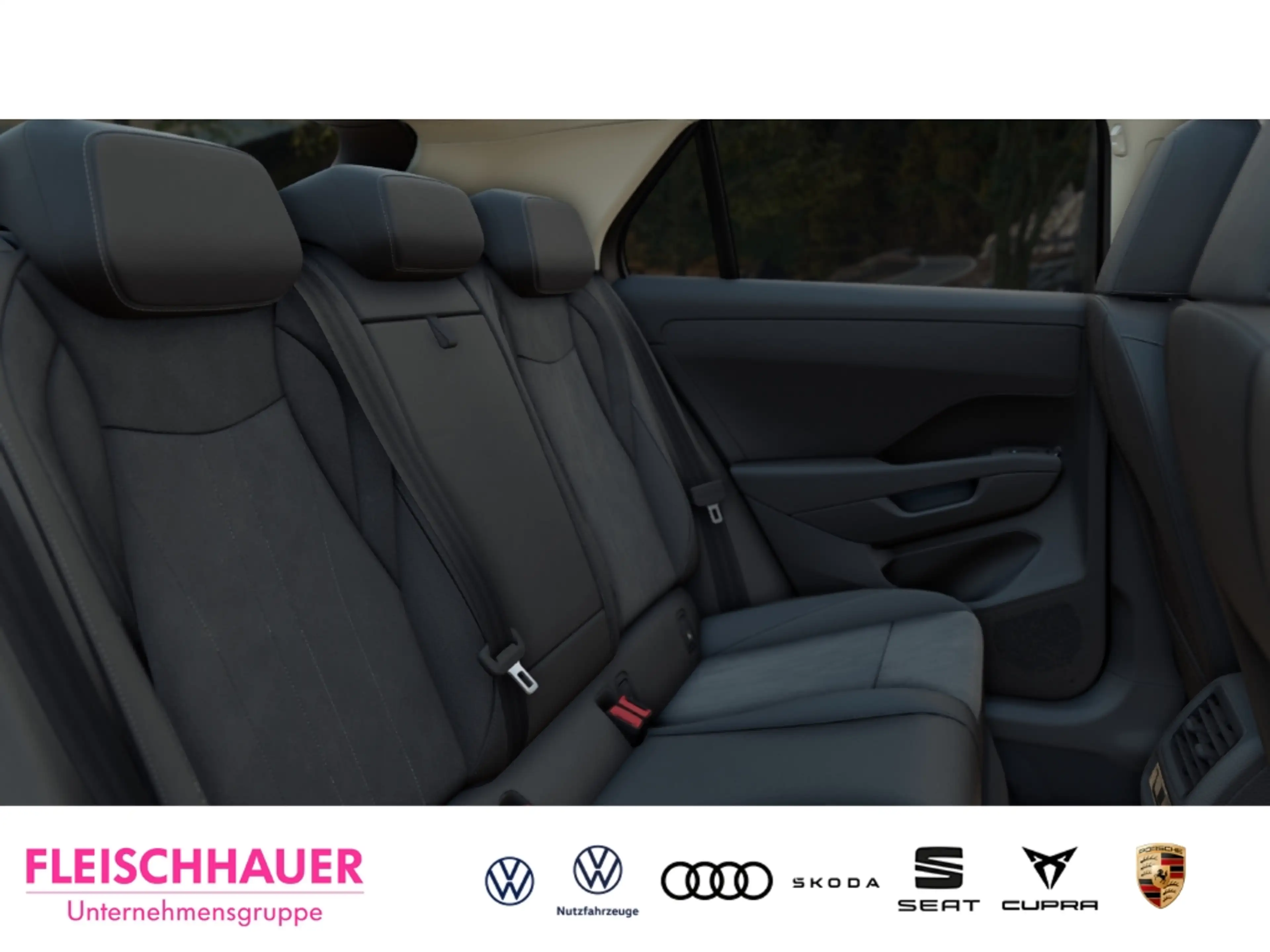 Volkswagen T-Roc 1.5 eTSI Style IQ.DRIVE IQ-LIGHT WINTERRÄDER — photo 6