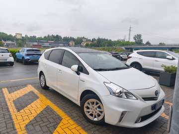Prius III 2012 1.8h Lounge ecvt