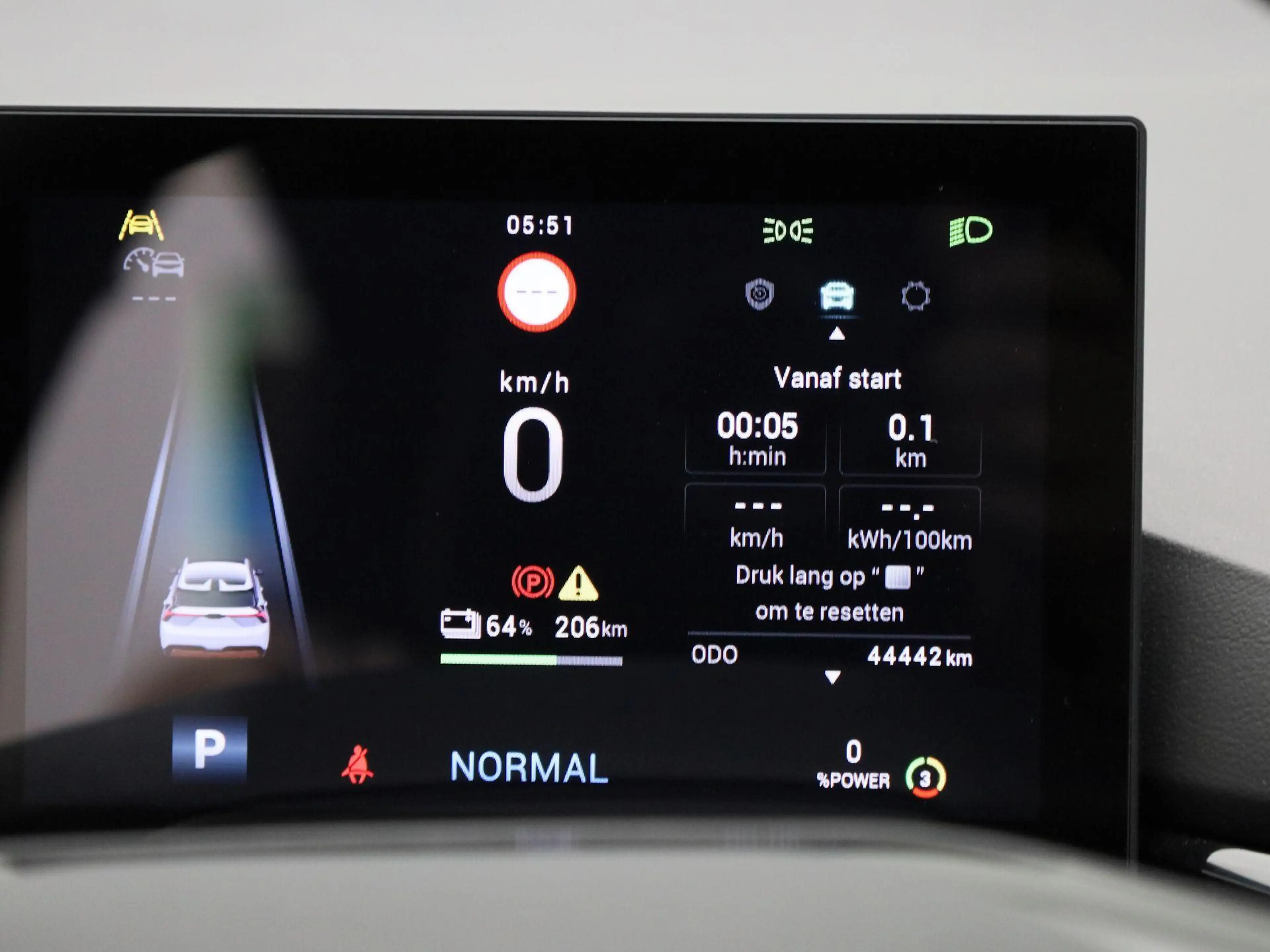 MG MG4 Standard 51 kWh | Apple Carplay/Android Auto | Led — photo 8