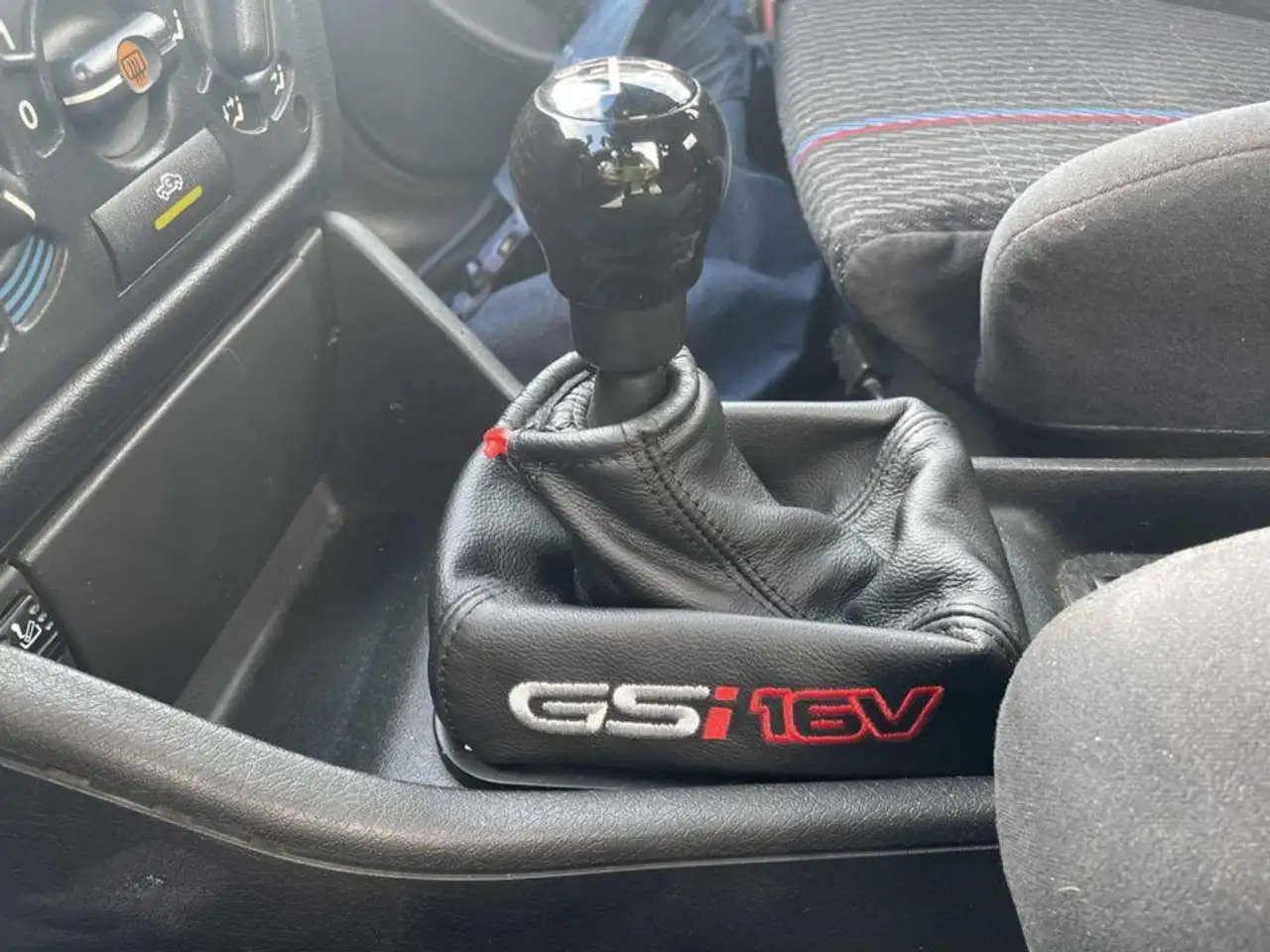 Opel Astra 16V GSi, foto 12