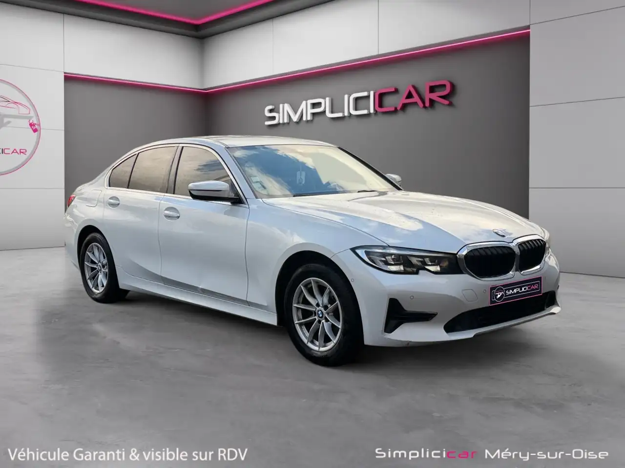 BMW 330