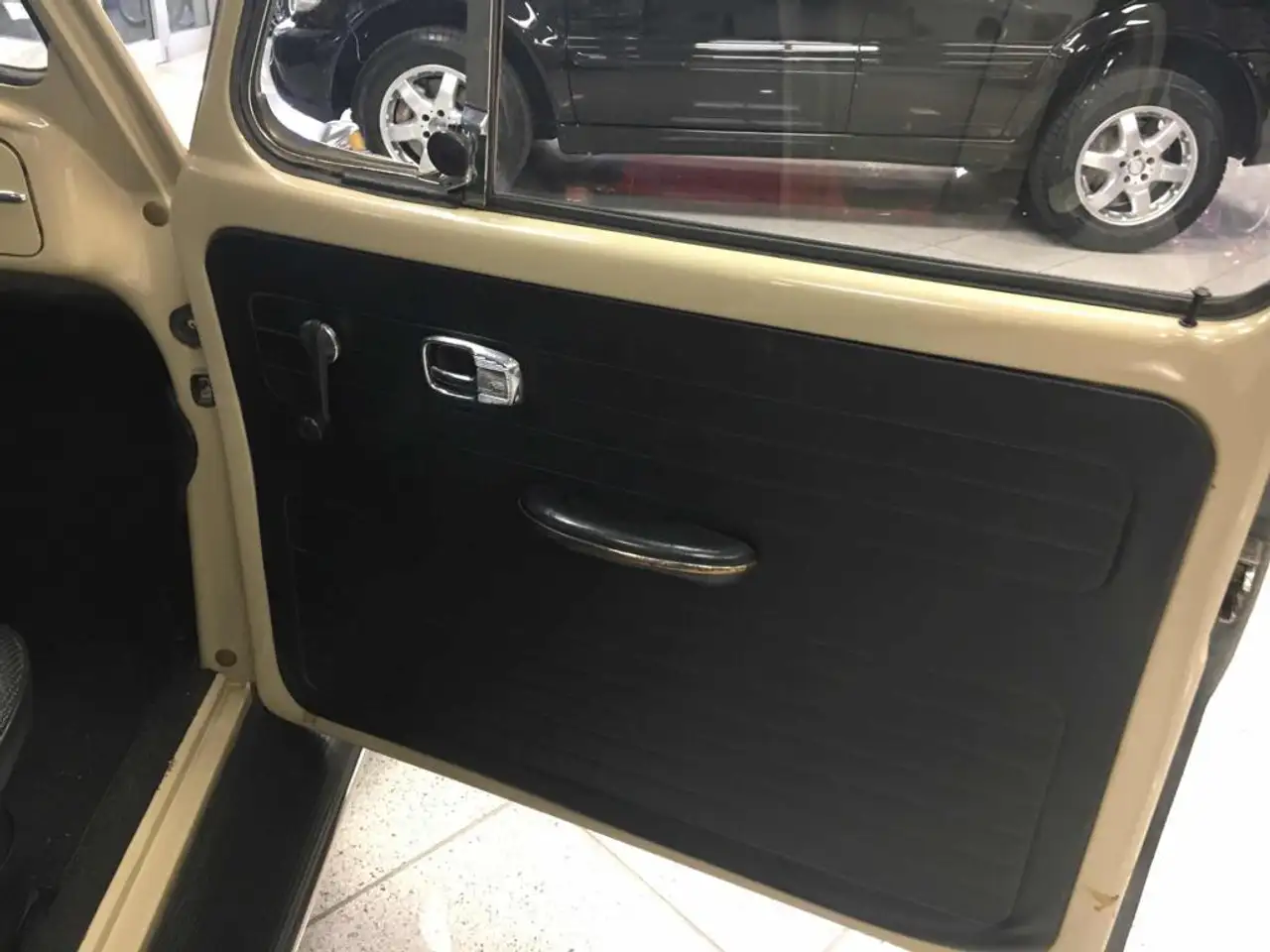 Volkswagen Maggiolino 11D 2 vetro piatto 12V, foto 8