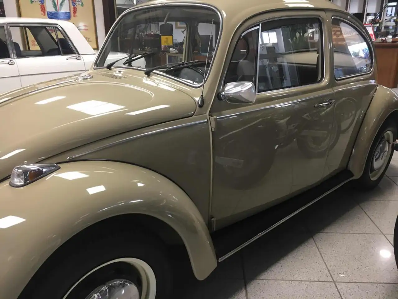Volkswagen Maggiolino 11D 2 vetro piatto 12V, foto 12