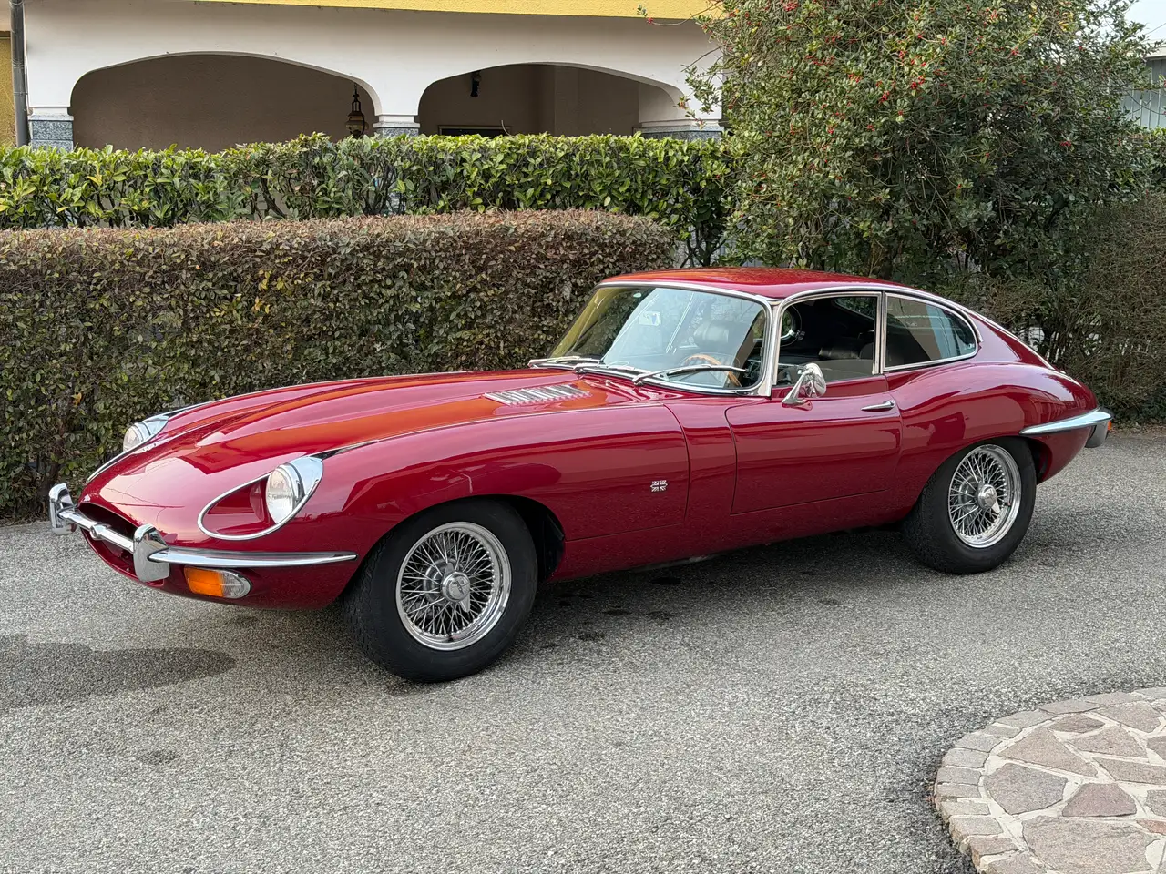 Jaguar E-Type Series 2 4.2 litri coupé (Fixed Head Coupé), foto 9
