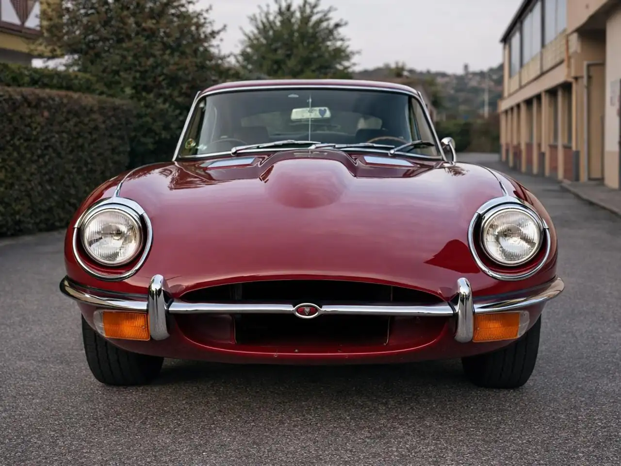 Jaguar E-Type Series 2 4.2 litri coupé (Fixed Head Coupé), foto 3