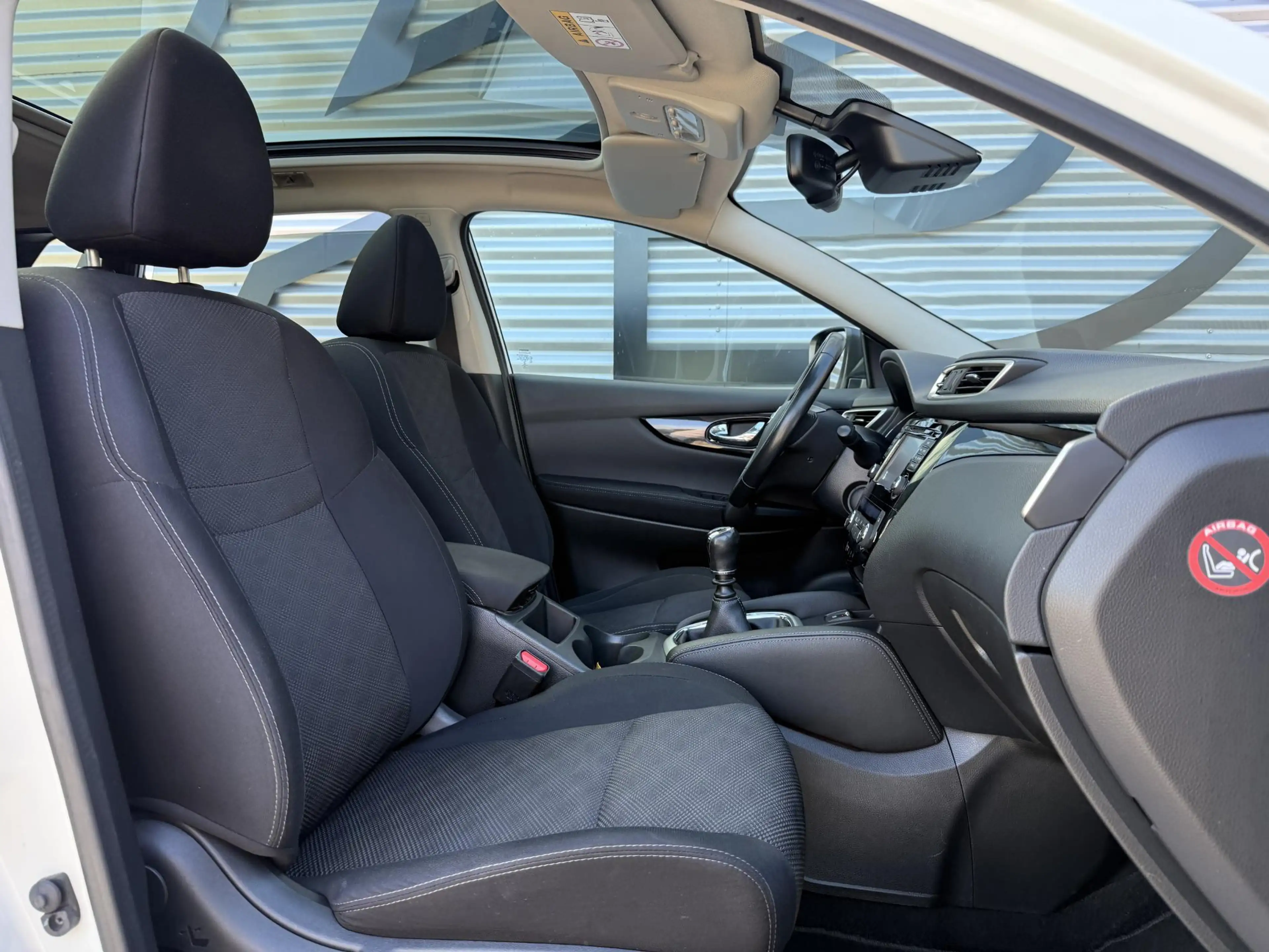 Nissan Qashqai 1.2 N-Connecta 2e Eigenaar|Pano|Navi|Camera|D-kett — photo 6