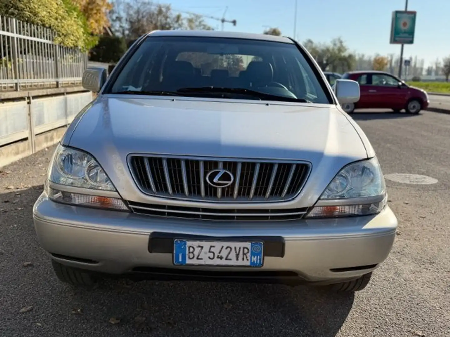 Lexus RX 300 RX300 Executive autom. 4x4 Stříbrná - 2