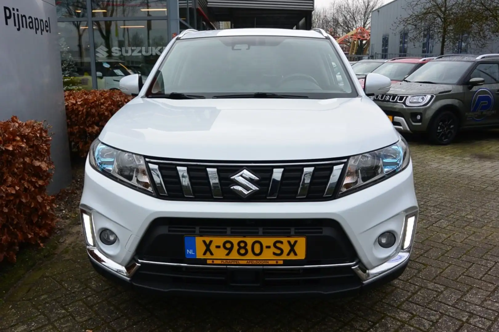 Suzuki Vitara 1.4 Style AUTOMAAT AllGrip (4x4) Turbo Boosterjet Wit - 2