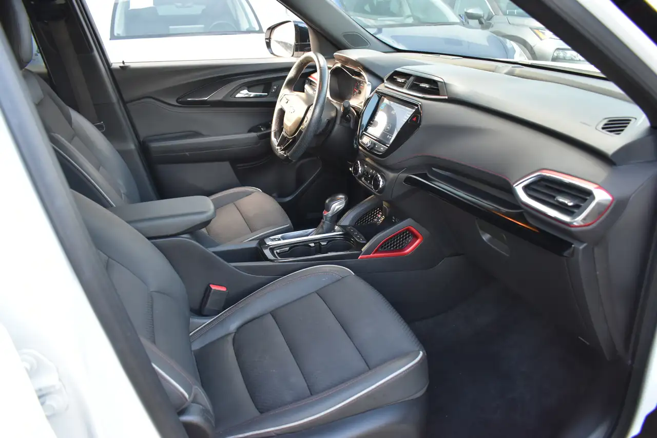 Chevrolet Trailblazer снимка Chevrolet Trailblazer
