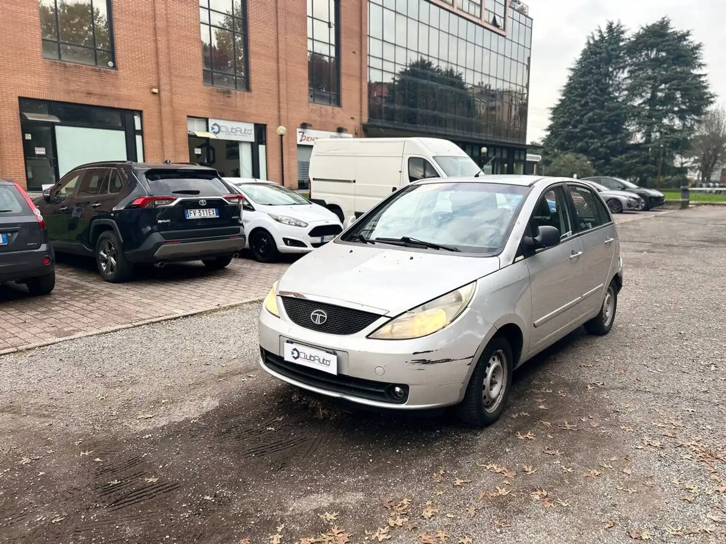 Tata Indica 1.4 Safire Argento - 1