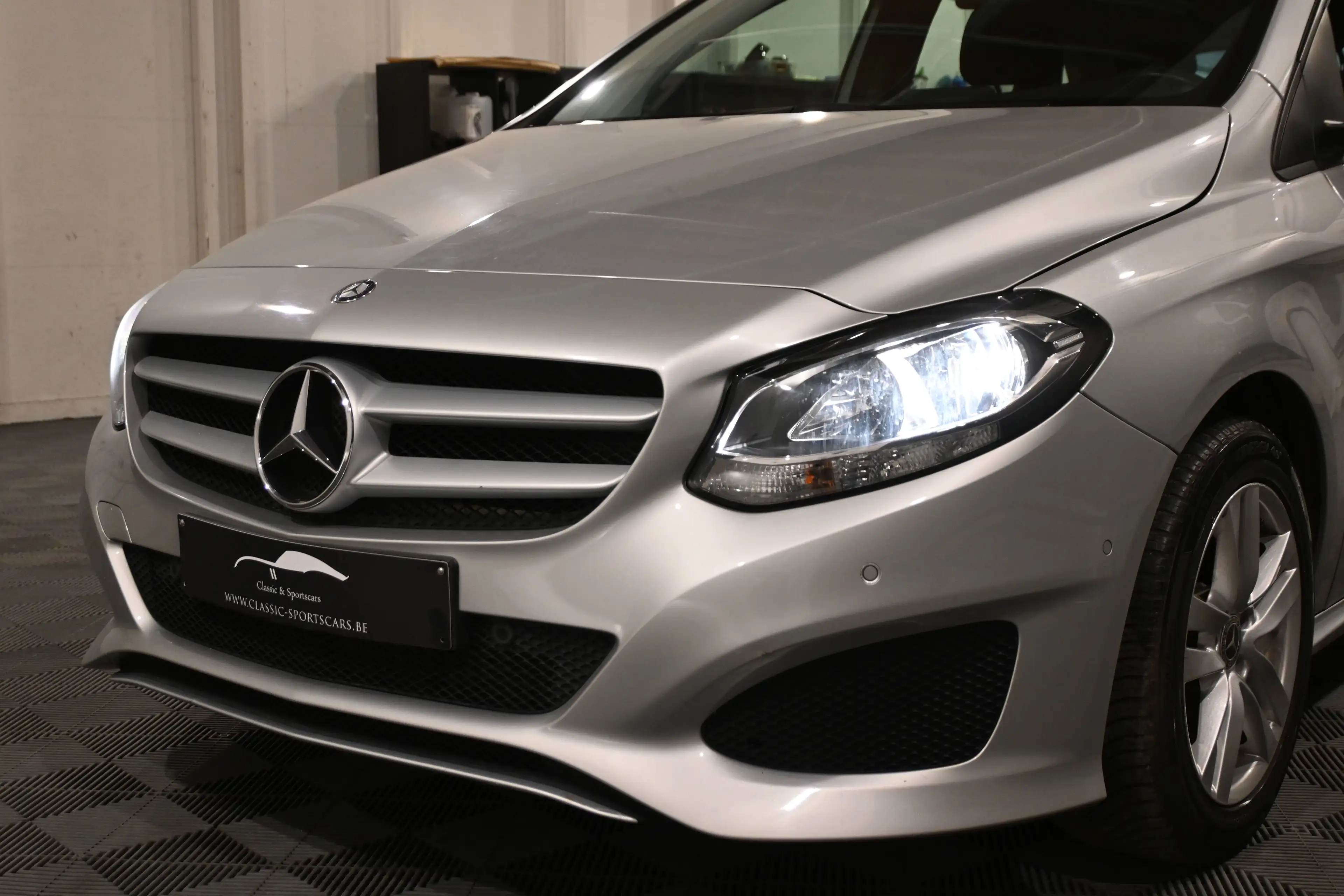 Mercedes-Benz B 180 B 180 FACELIFT EURO 6 / ESSENCE / GPS NAVIGATION / BLUETOOTH / PDC !! — photo 5