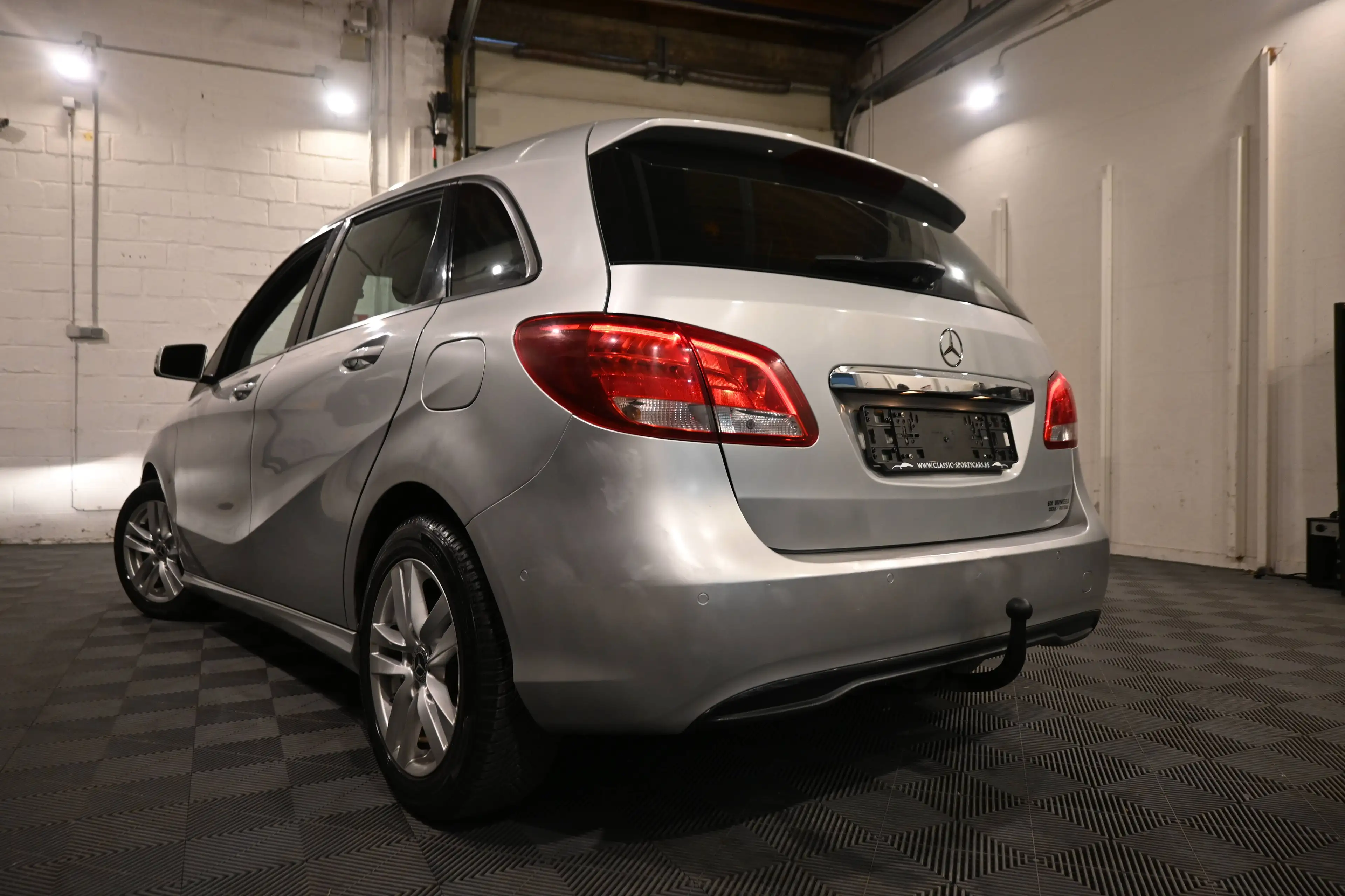 Mercedes-Benz B 180 B 180 FACELIFT EURO 6 / ESSENCE / GPS NAVIGATION / BLUETOOTH / PDC !! — photo 8