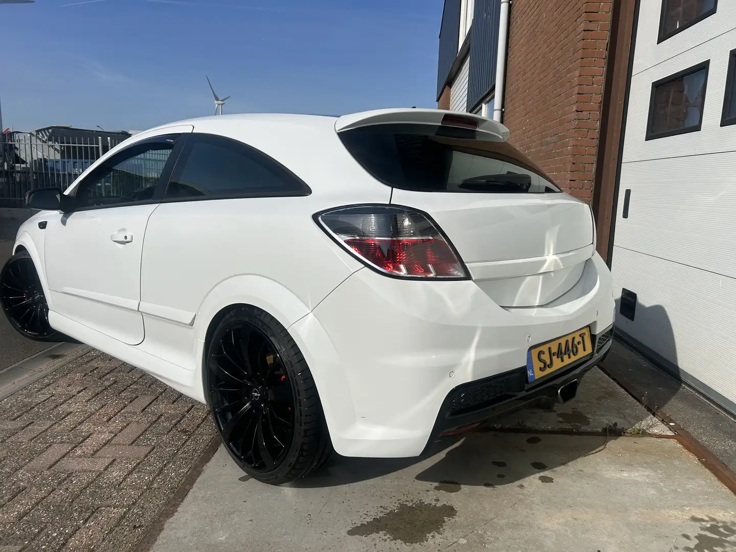 Opel Astra 1.6 T OPC line GTC Wit Wit - 2