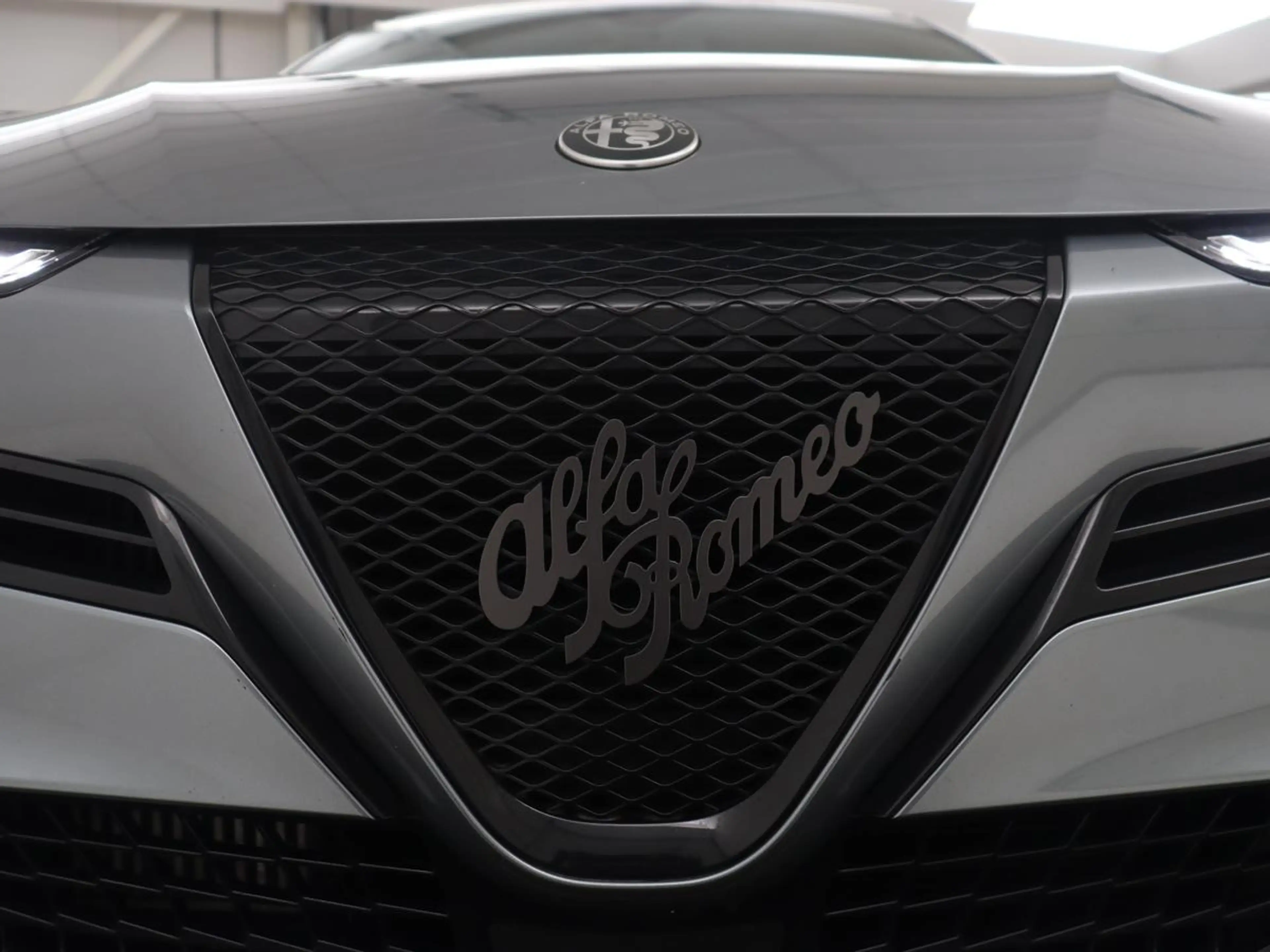 Alfa Romeo Junior 1.2 Turbo Hybrid Ibrida | LED | Parkeerhulp | Appl — photo 24