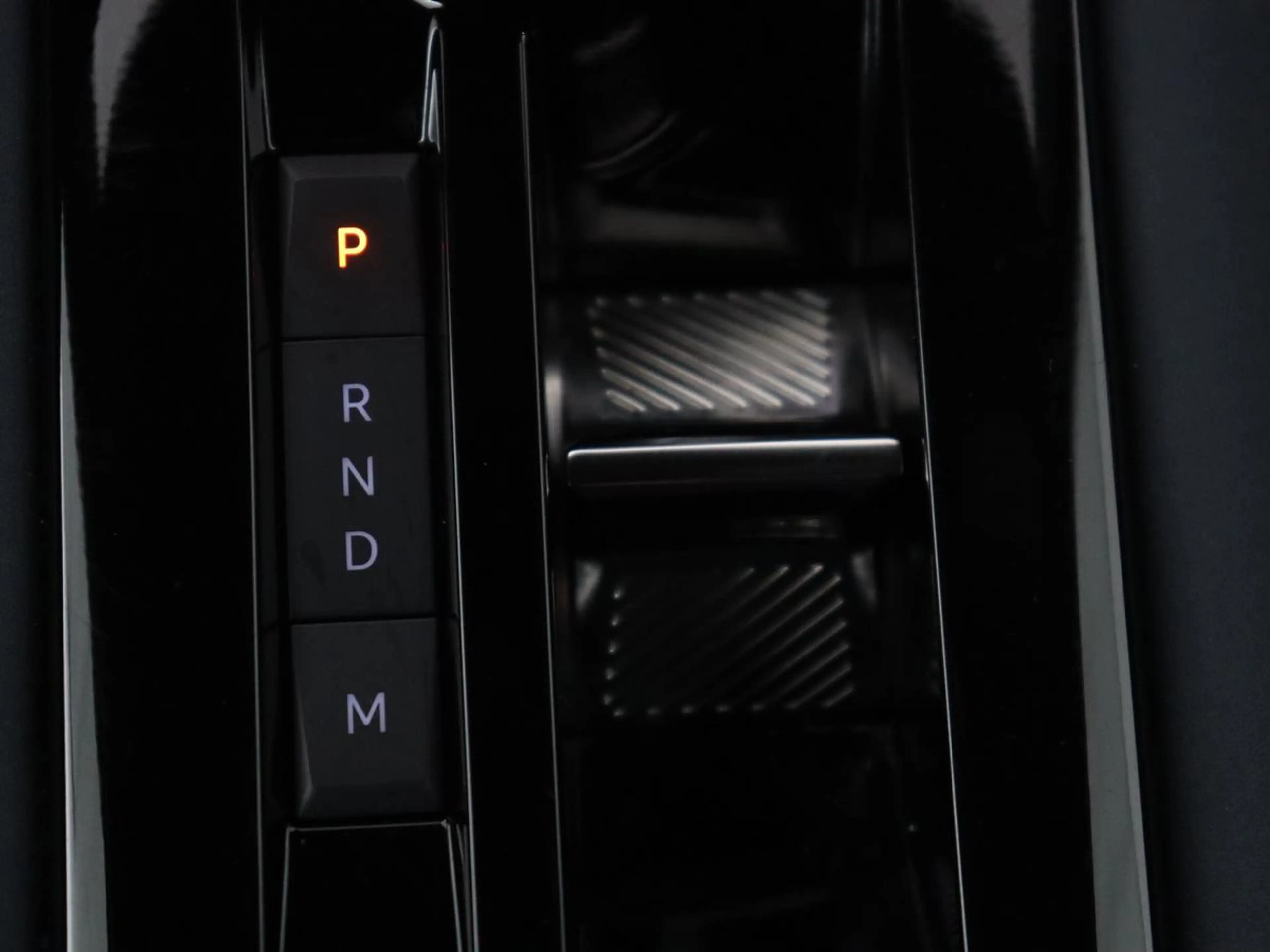Alfa Romeo Junior 1.2 Turbo Hybrid Ibrida | LED | Parkeerhulp | Appl — photo 13