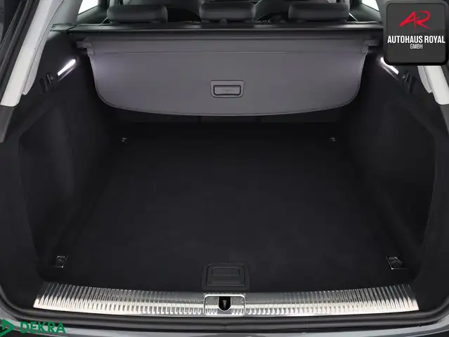 Audi A4 view 13