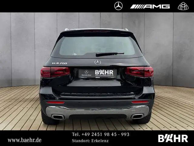 Mercedes-Benz GLB view 8