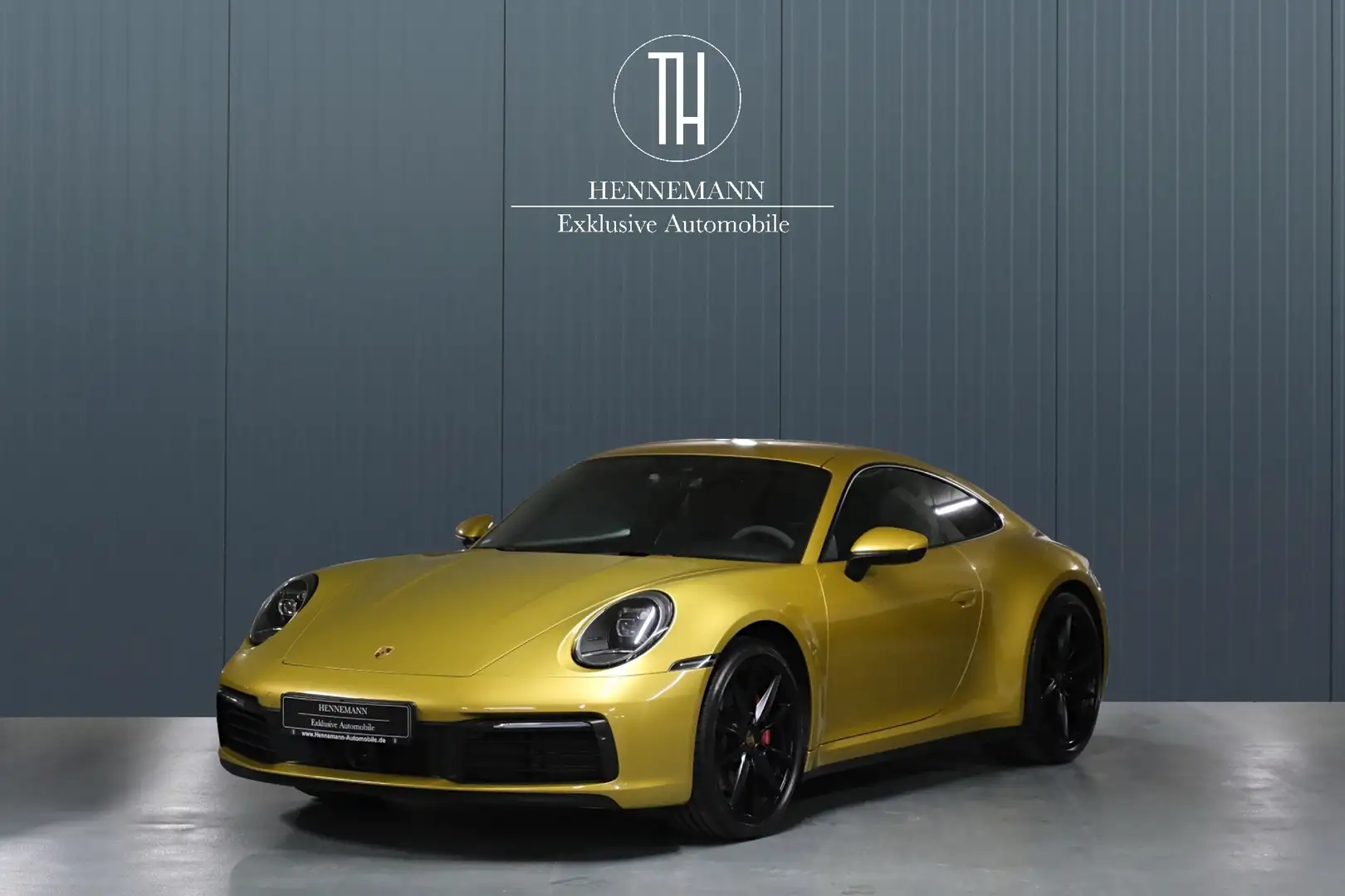 Porsche 992 911/992 Carrera S Coupé*PTS*18Wege*SpAbgas*BOSE Gelb - 1