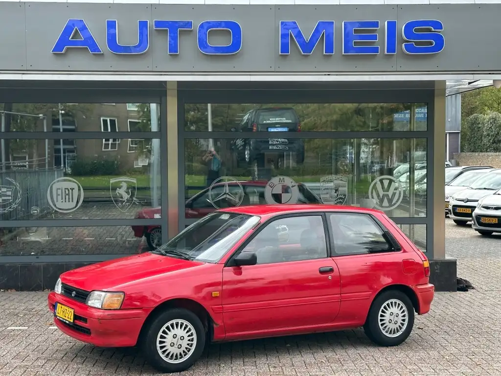 Toyota Starlet 1995 из Европы — купить под ключ