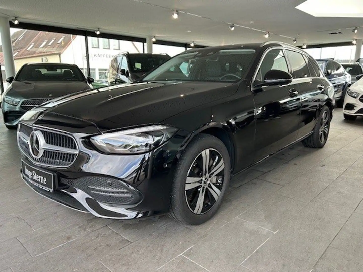 Mercedes-Benz C 300 e T Avantgarde LED/AHK/MBUX/Distr/360°/DAB Negro - 2